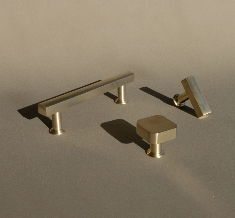 Best Decorative Hardware Brands 2025