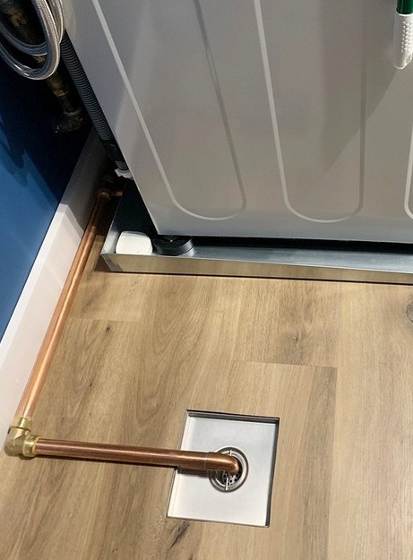 Washer Drain Pan 32" x 30" x 2-1/2" Stainless Steel Killarney Metals KM-01379